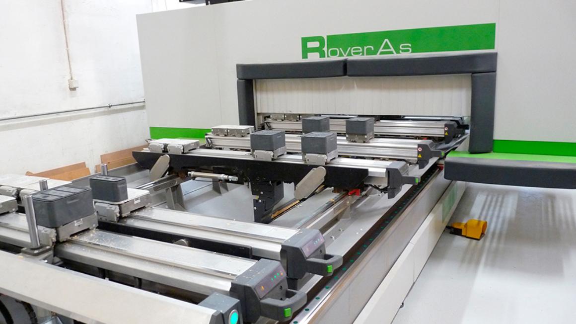 CNC Maskiner | Find et bearbejdningscenter til træ her